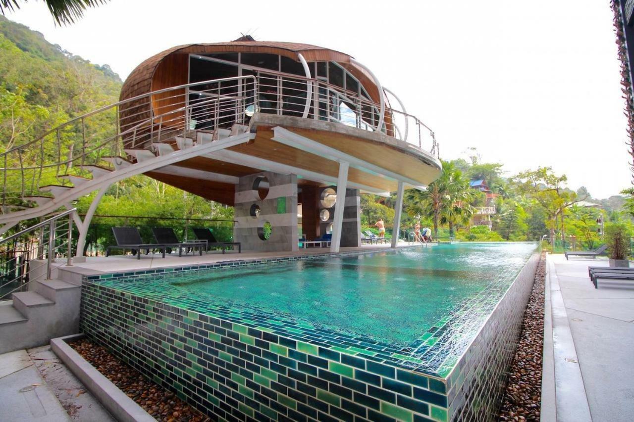 Emerald Terrace Patong Exterior foto